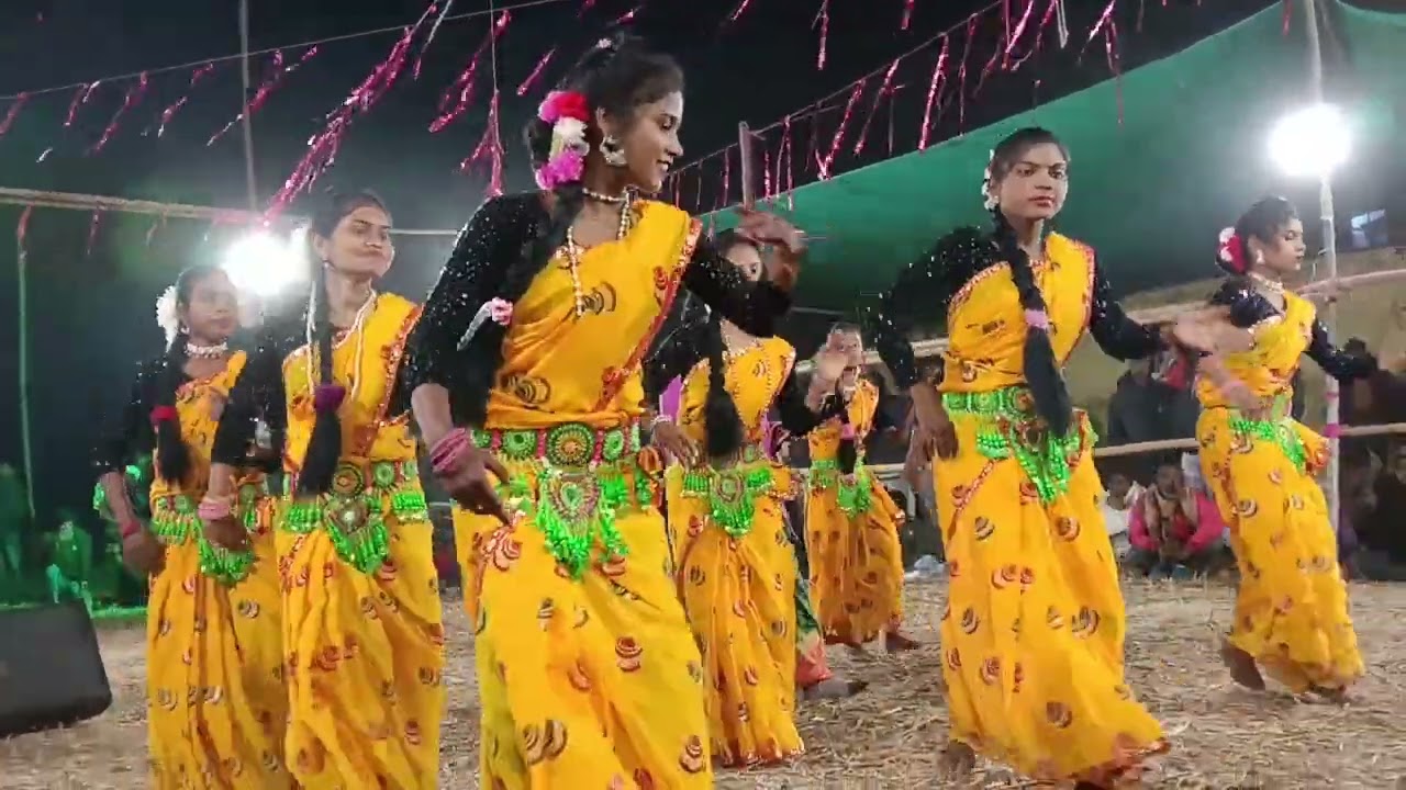 শাল বনে কুহু দেলা পিয়াল বনে কুহু দেলা 
