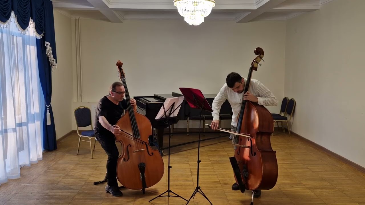 Dragonnetti - Duo for Bass and Cello