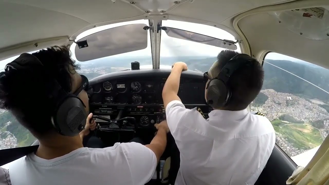 AEROCLUBE de SÃO PAULO - Treinamento Piloto Privado , Decolando de SBMT pista 12 ( INVA: Agostinho )