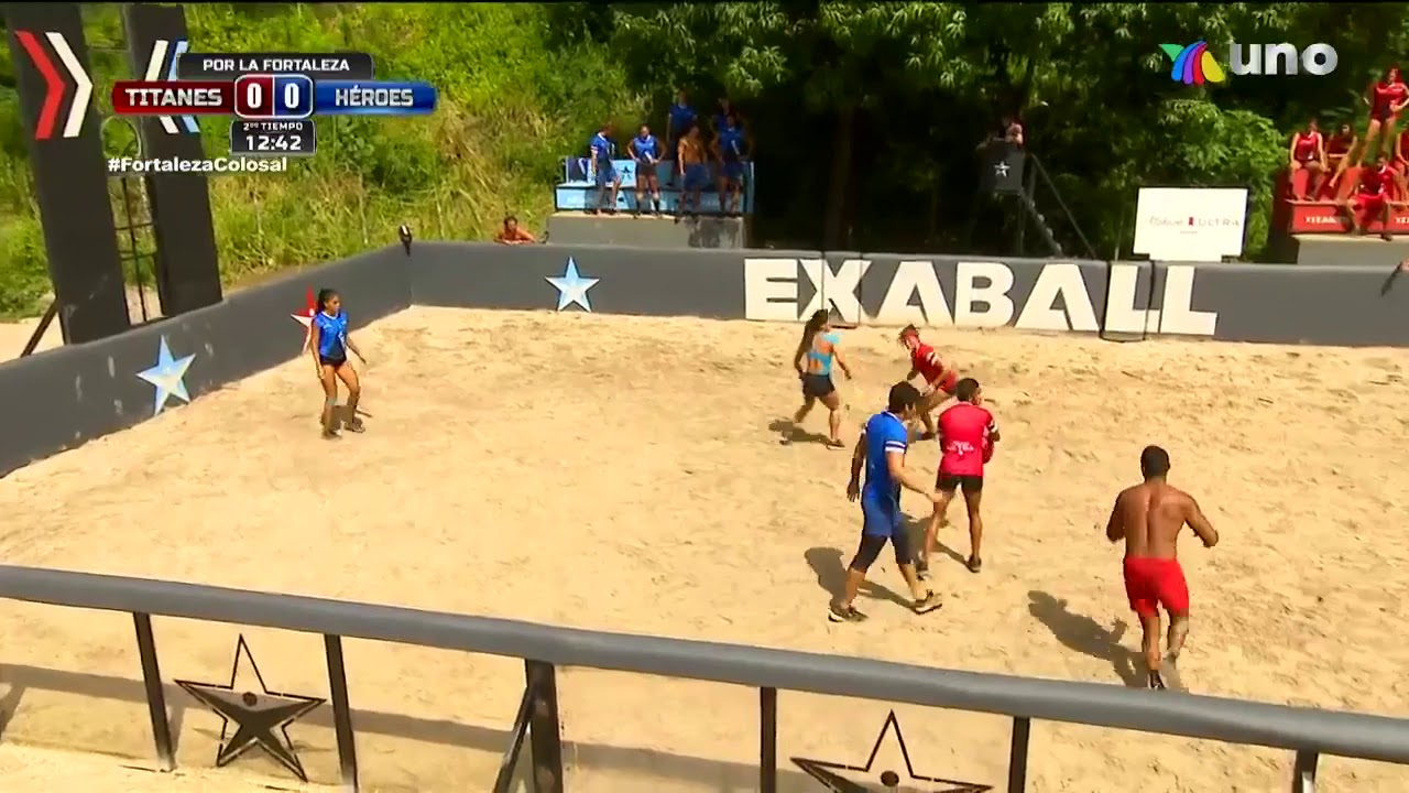 Casandra le pega!! a Mati  Exatlon Mexico Casandra y Mati Pelea