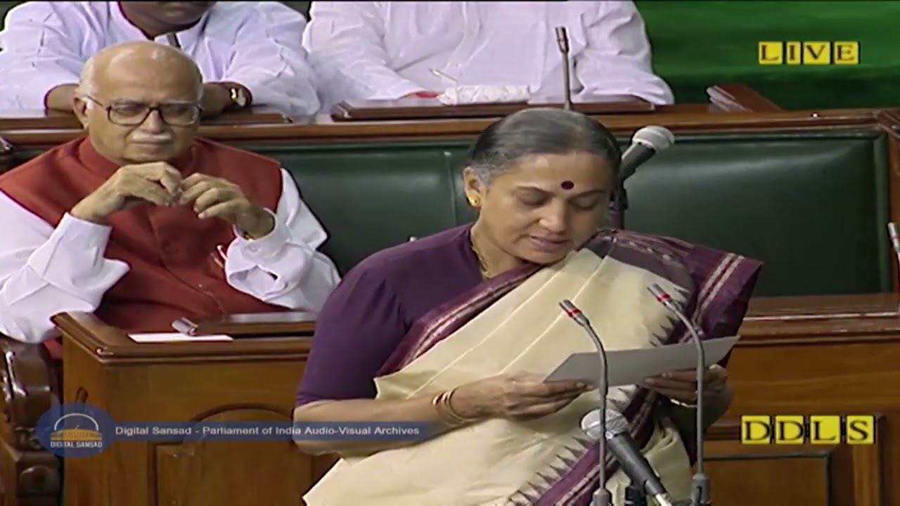 OATH OF SMT  MARGARET ALVA  FOR 13th LOK SABHA IN 1999