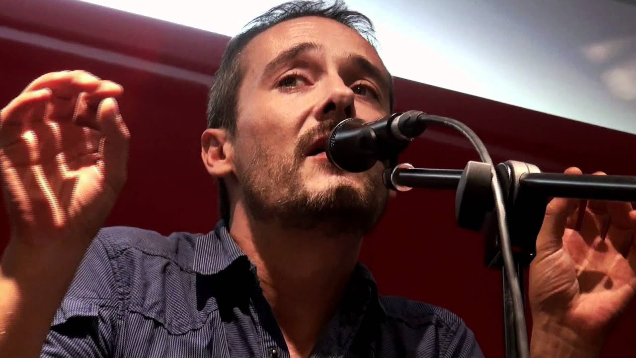 Love Of Lesbian *H.D* 15.09.11 Concierto COMPLETO (40m.) - Presentación Nuevo DVD en el FNAC