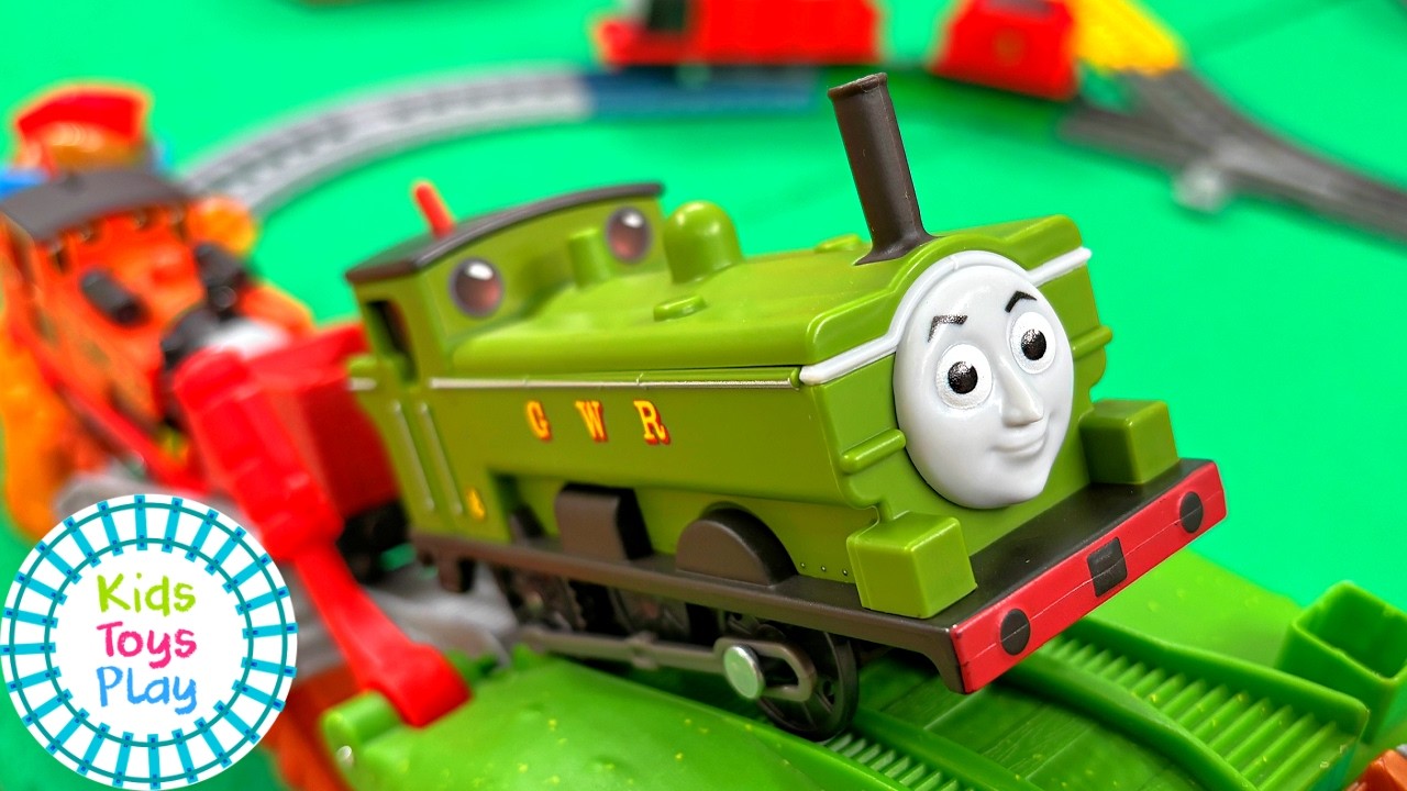 Duck is HERE! Massive Thomas & Friends Trackmaster Build