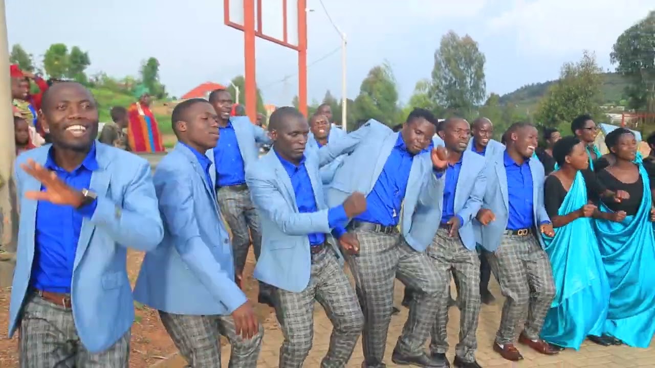 TWIBUTSE IMIRIMO YAWE BY BARAKA CHOIR ADEPR MUBUGA