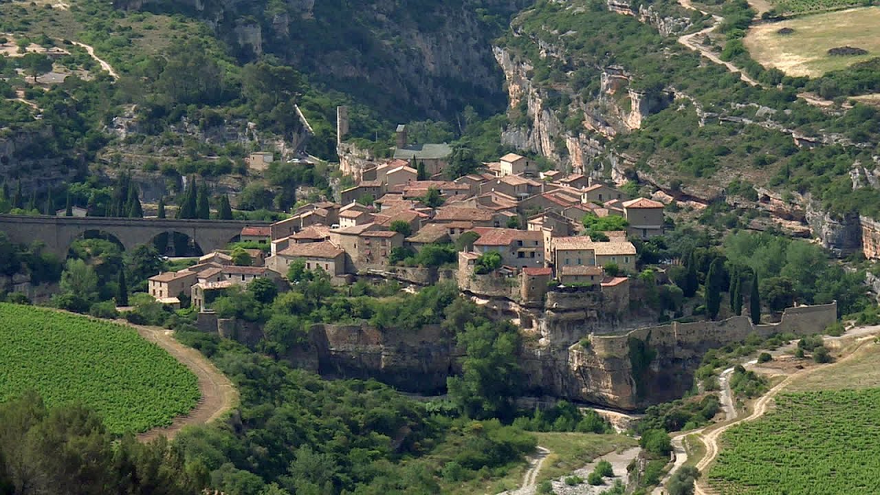 Le Minervois : rugueux et généreux à la fois entre Aude et Hérault, découverte de Minerve