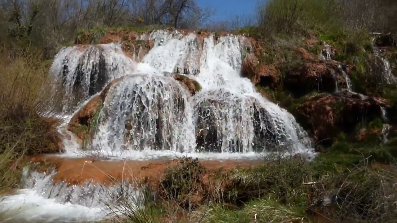 Las tres cascadas de Tubilla del Agua en Burgos