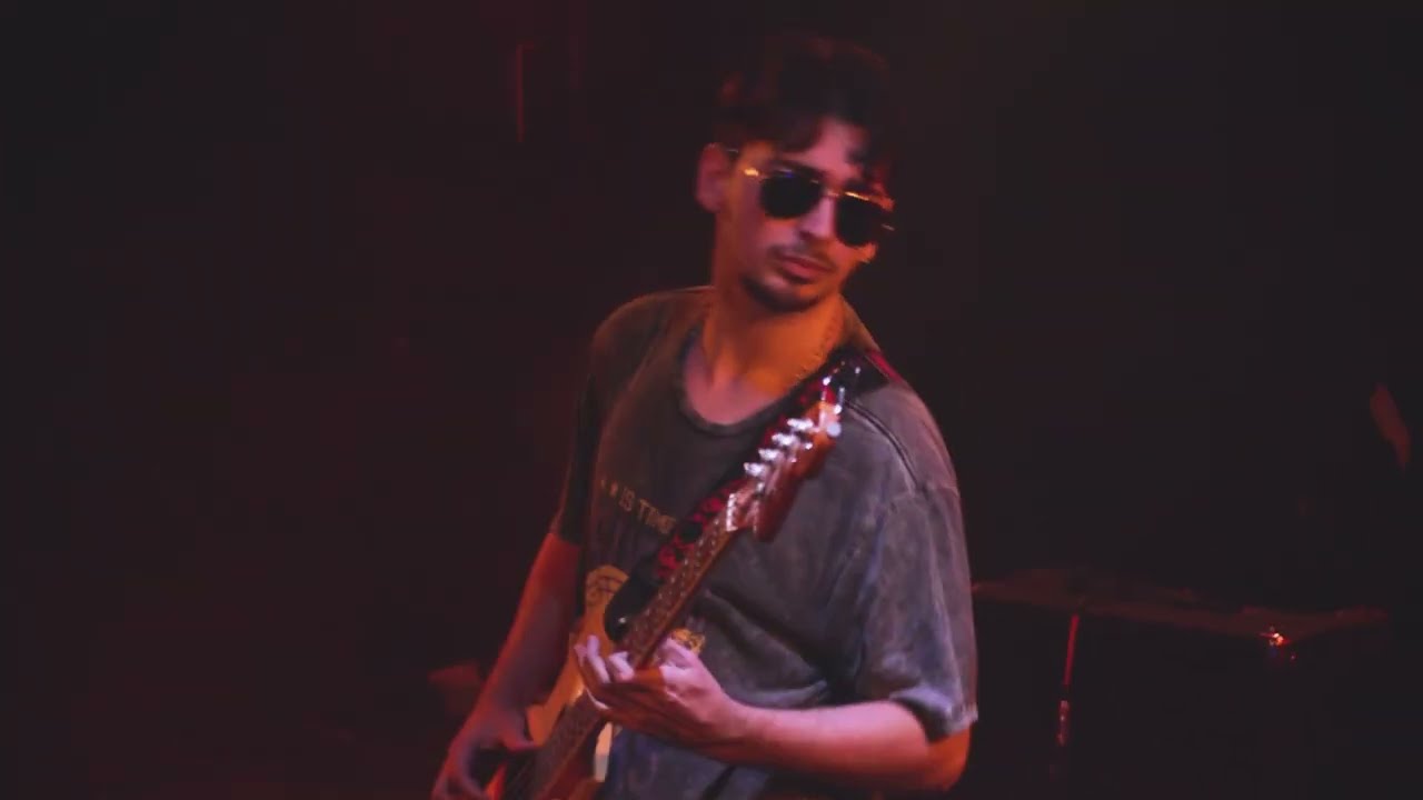 Frondeurs - Draw the Line at the Heavens (live)
