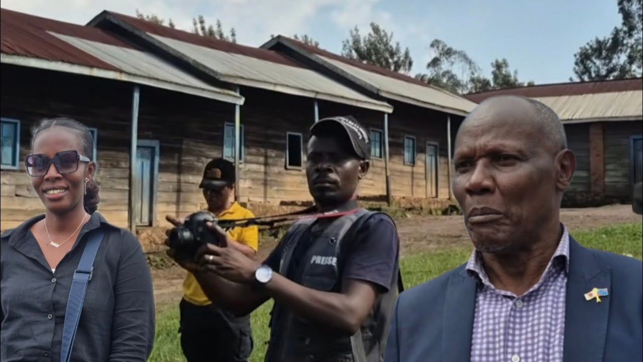 ANGE AGEZE AHO G.MAKENGA YIGIYE PRIMARY  ANAVUGANA NUMWARIMU WAMWIGISHIJE ESE NIMUNTUKI?MUZETETWUNVE
