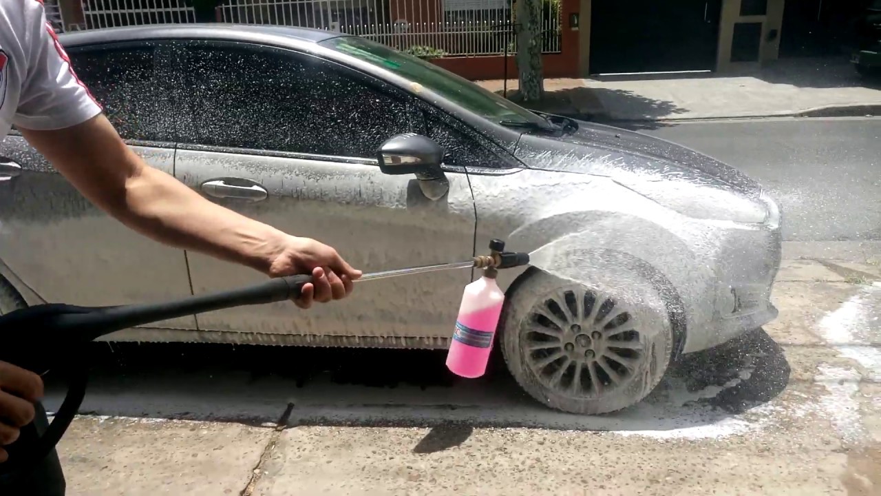 Foam Lance con APC RC Distribuidora Hidrolavadora Powerclean LT-590