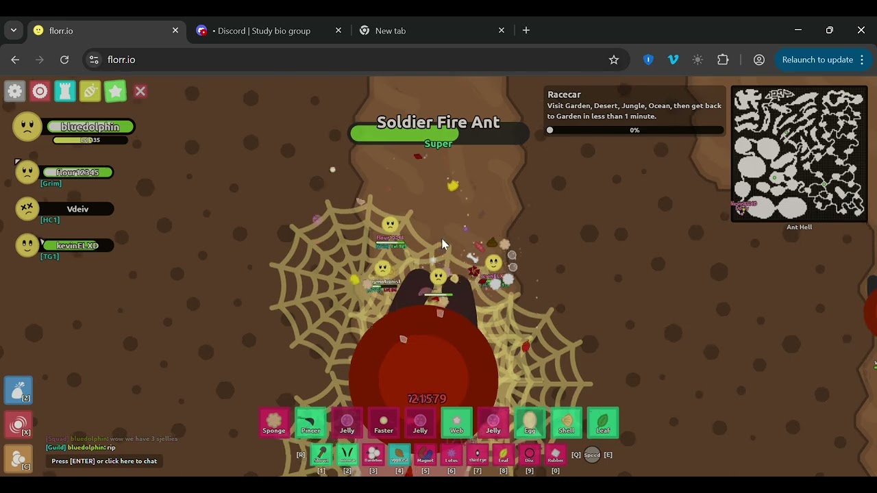 florr.io - Hunting a Super Soldier Fire Ant with friends