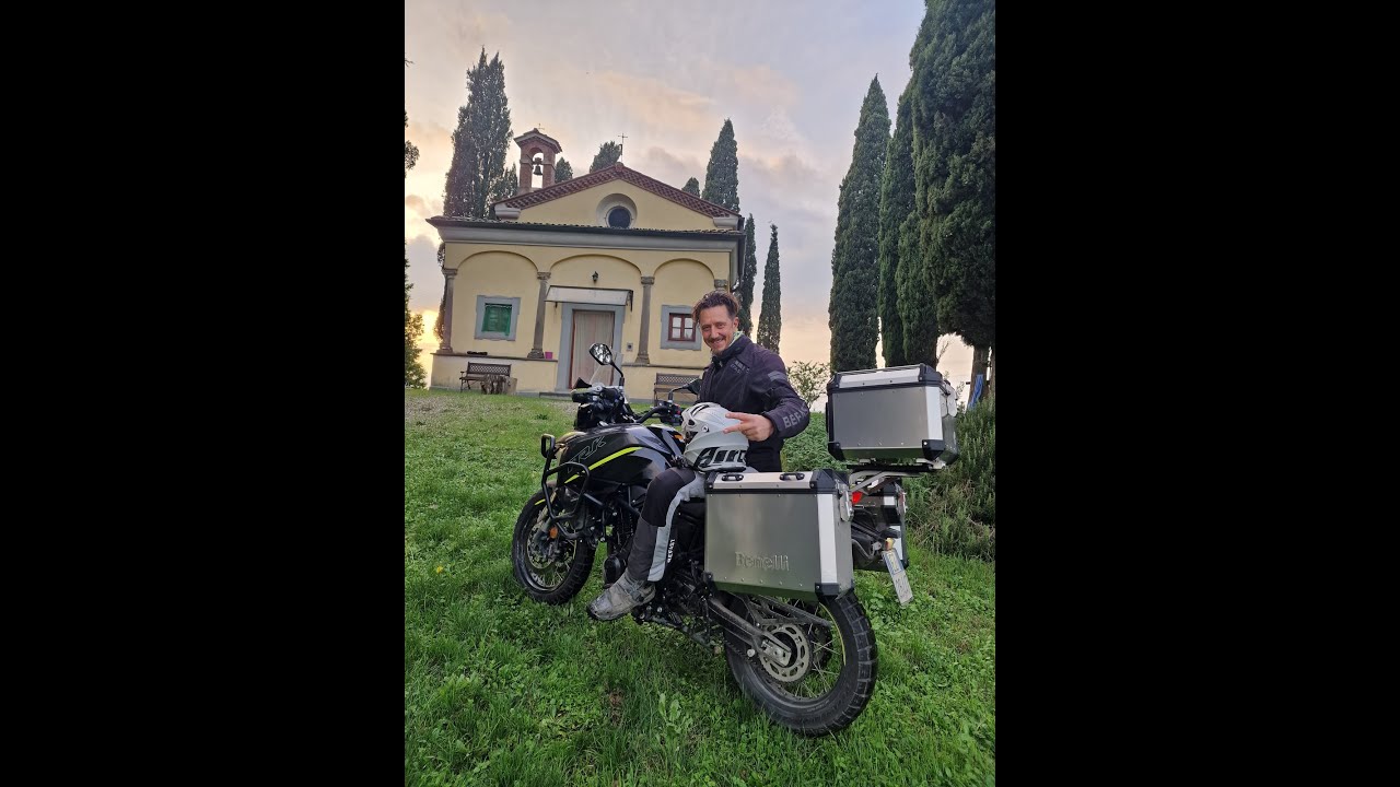 TRK 702 X Benelli: la moto COMPLETA!