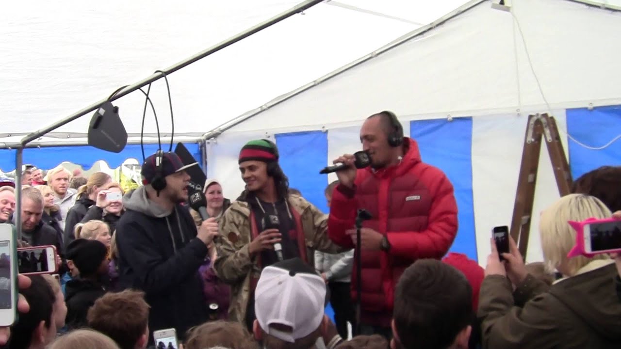 DR P3 Byg Amok Kr. Sonnerup - Wafande, Kaka & Pharfar - Gi' Mig Et Smil (ekstranummer)