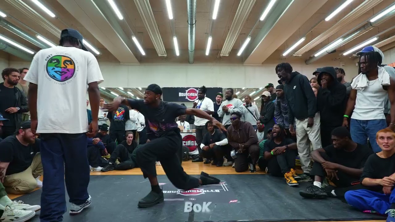 Akamz vs Noscript Bouncing Walls Body Shards Edition