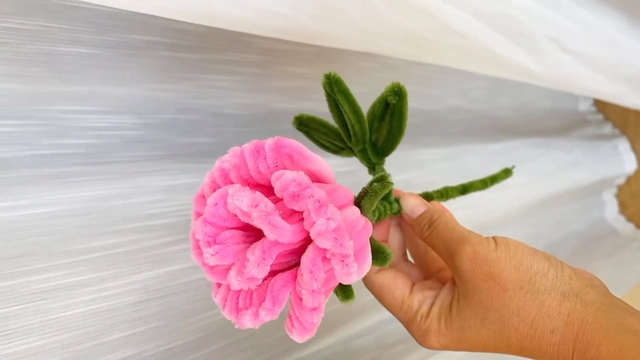 วิธีทำดอกกุหลาบ - pipe cleaner flower #ลวดกำมะหยี่ #diy #tutorial #pipecleanercrafts #craft #frose