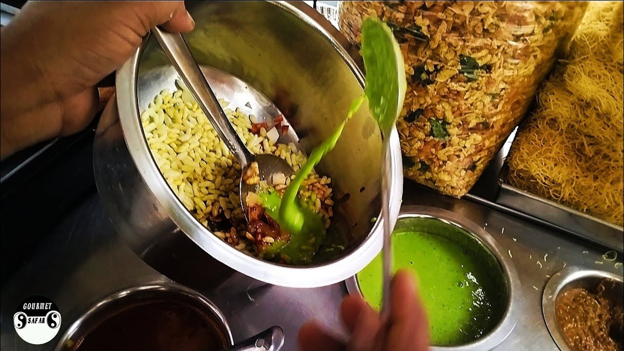 Famous Aloo Toast In Hyderabad | Bhelpuri , Sandwich & More | Indian Street Food | Gourmet Safar