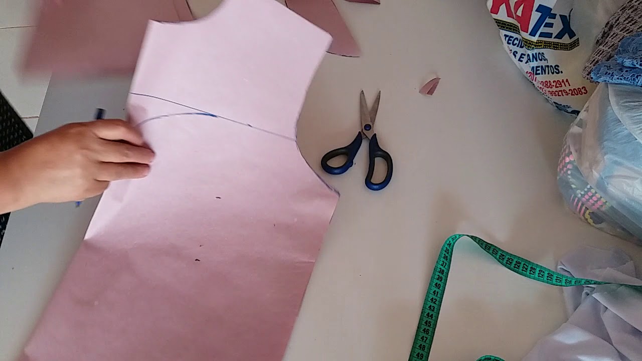 Mode de blusa GG Molde de blusa com pala de renda tamanho  (G)