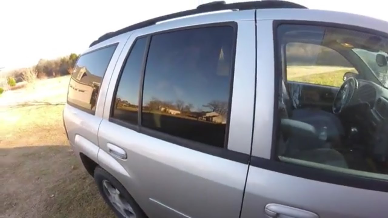 How to replace a busted car side glass/starting to install a buggy windshield