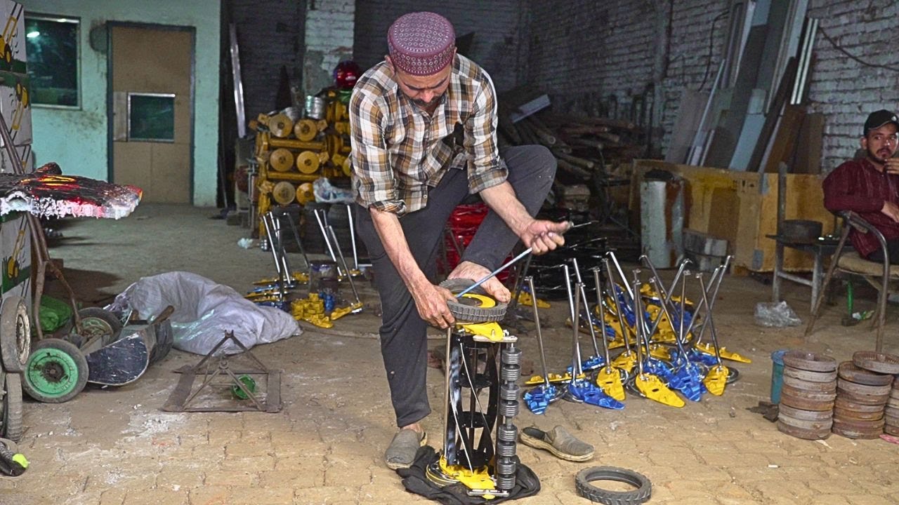 How Manual Lawn Mower is Made #lawnmower #howitsmade #manufacturing #lawnmowers