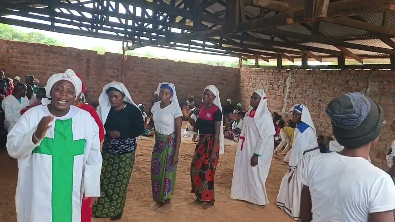 ISRAEL FIVE FOLD PROPHETIC MINISTRIES INT'L. WOMEN MINISTRY SINGING 