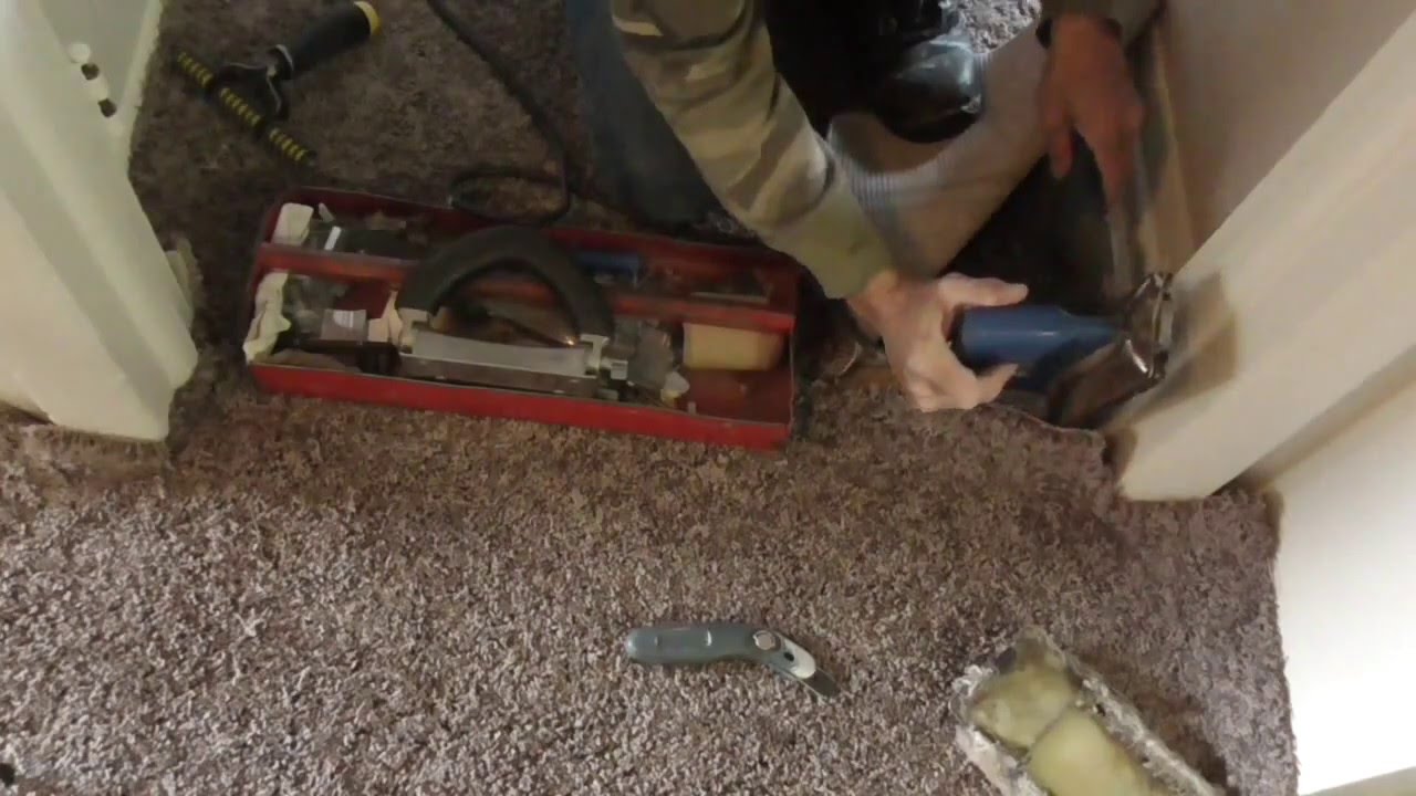 Carpet: Carpet doorway Seam 2