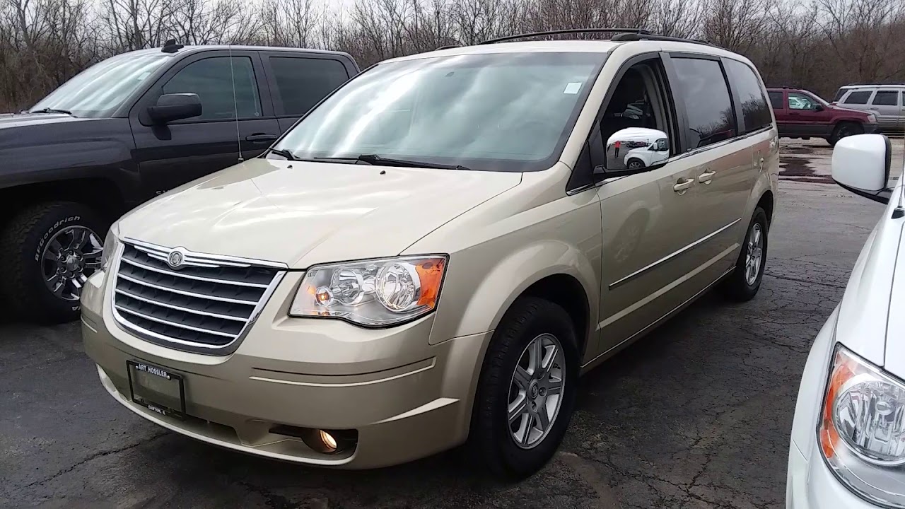 2010 Chrysler Town and Country Touring Full Tour
