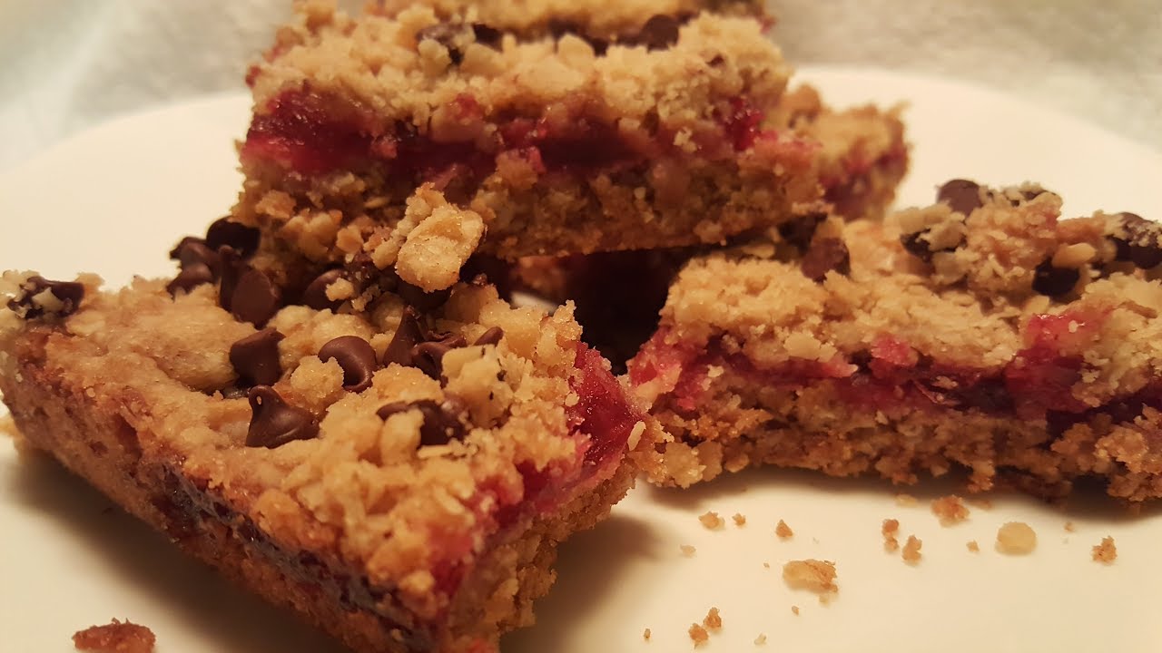 Клюквенные овсяные батончики... с остатками клюквенного соуса