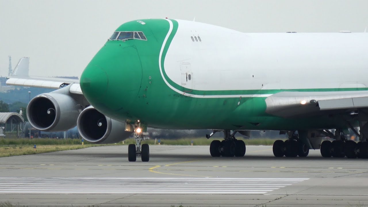 Boeing 747-4EVF(ER) ACE Belgium Freighters OO-ACF arriving and take off Plane Spotting LEJ EDDP
