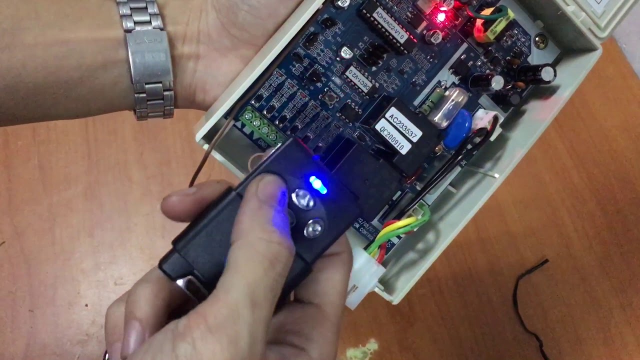 Giới thiệu hộp điều khiển AA803A của Austdoor