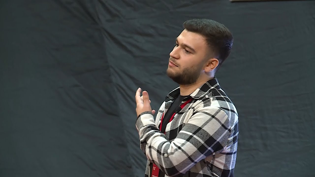 Uşaq və böyük: Hamımızın daşıdığı ikili şəxsiyyət | Idrak Atakishili | TEDxUNEC