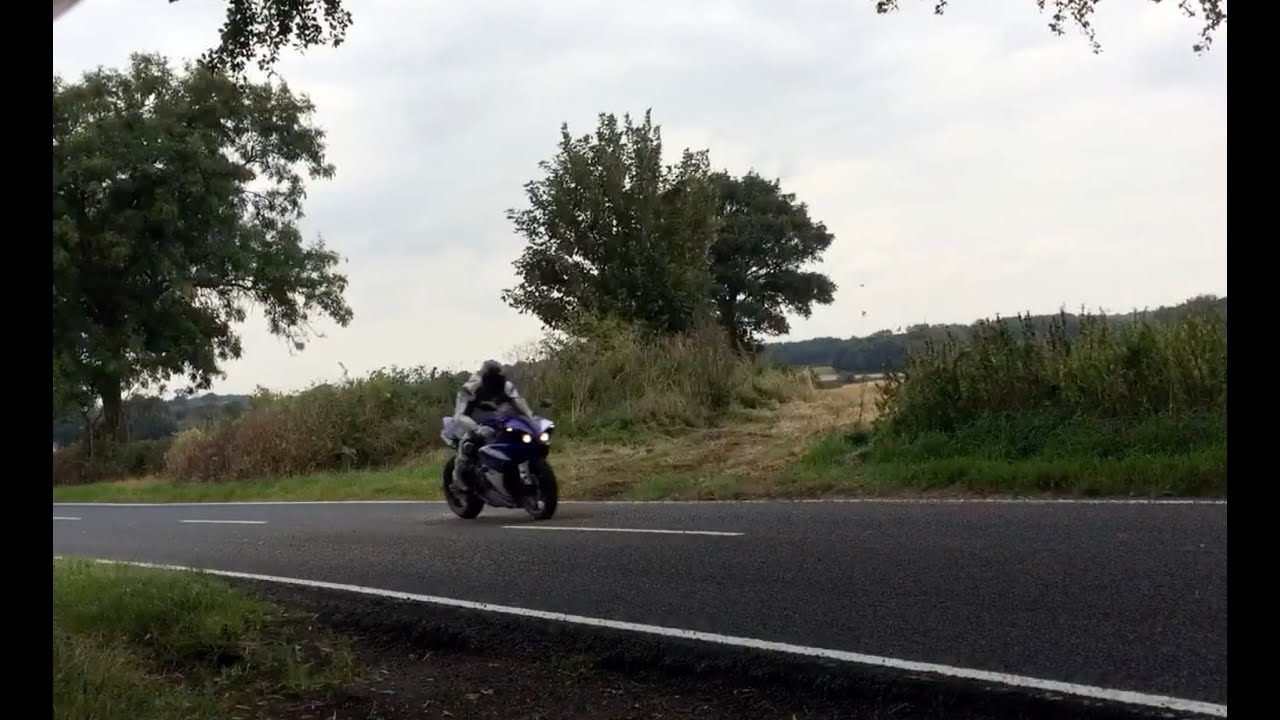 2009 Yamaha 14B R1 Akrapovic Flyby video