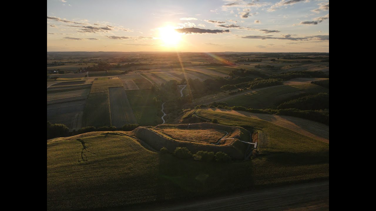Grodzisko Strad&oacute;w