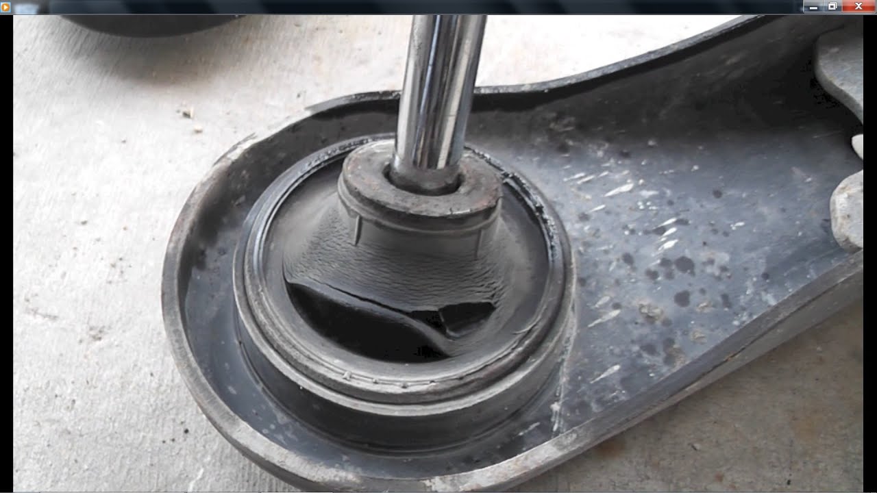 Suzuki SX4 Control Arm replacement Do Not touch the top nut. It’s welded!