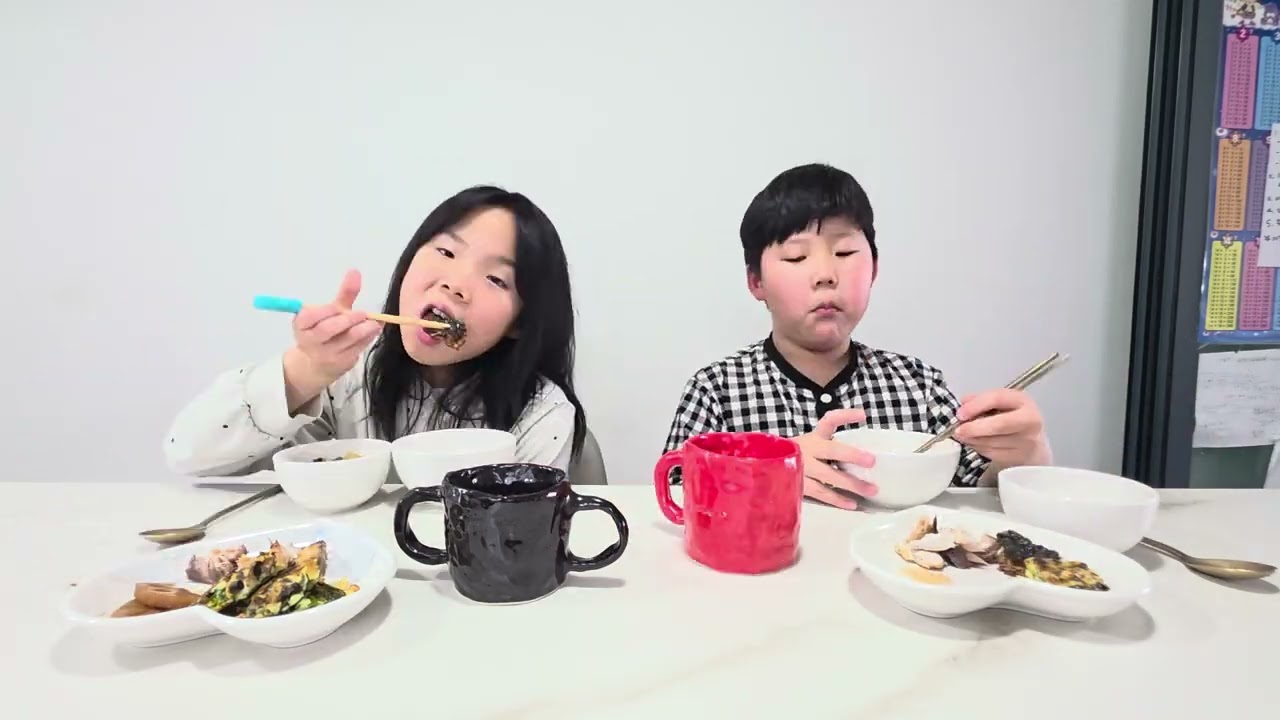 20260316 쌍둥이먹방 저녁식사(내가 만든 컵)