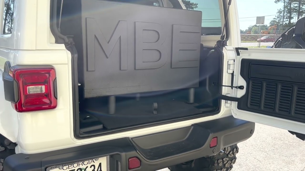 2023 Rubicon 392👹 Dual 12&rdquo; Downfire MBEnclosure Tuned 35hz!!!