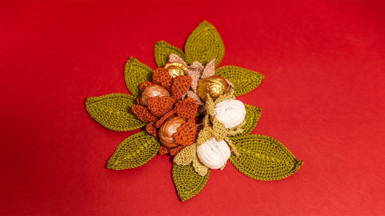 Noci decorative per il Natale