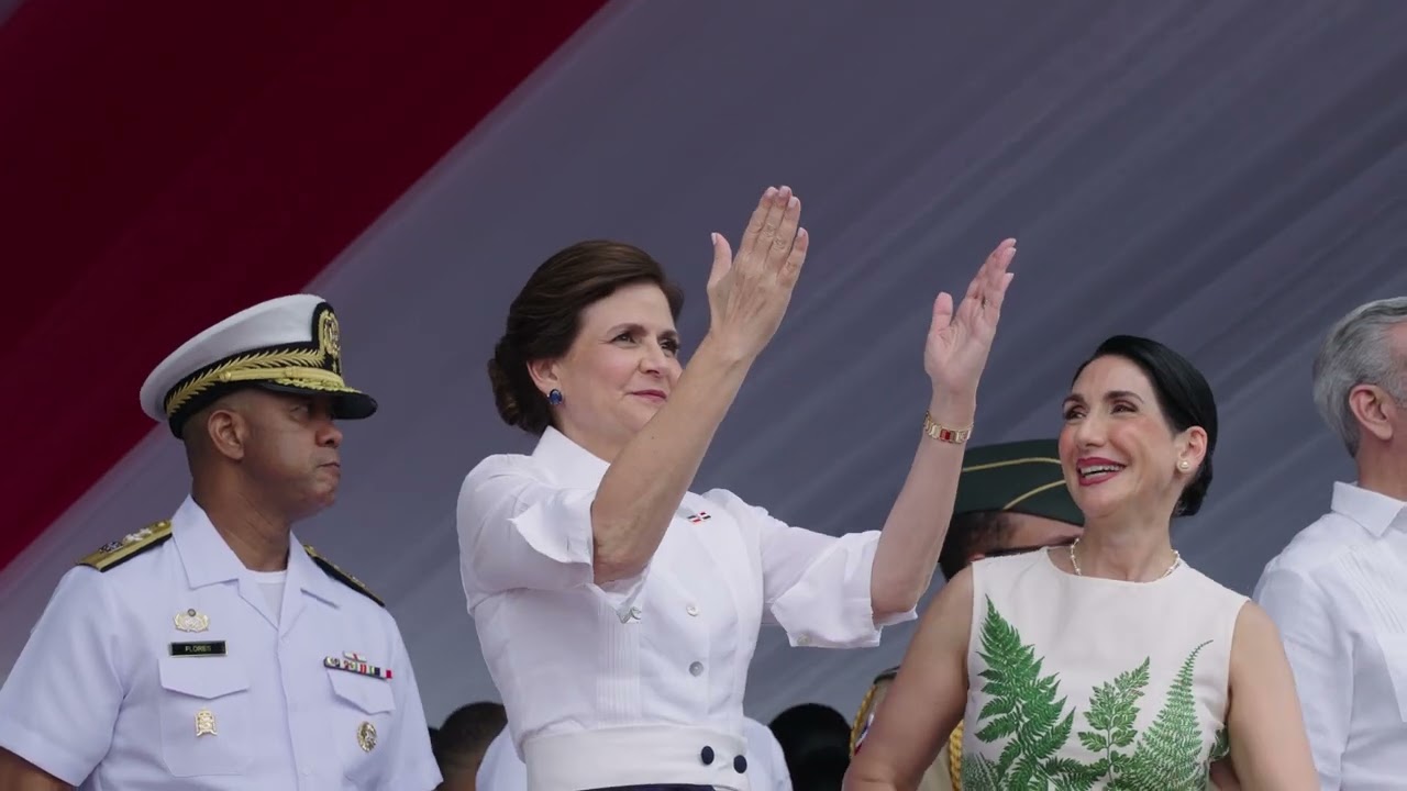 Desfile Militar y Policial conmemorativo al 182 aniversario de la Independencia Nacional