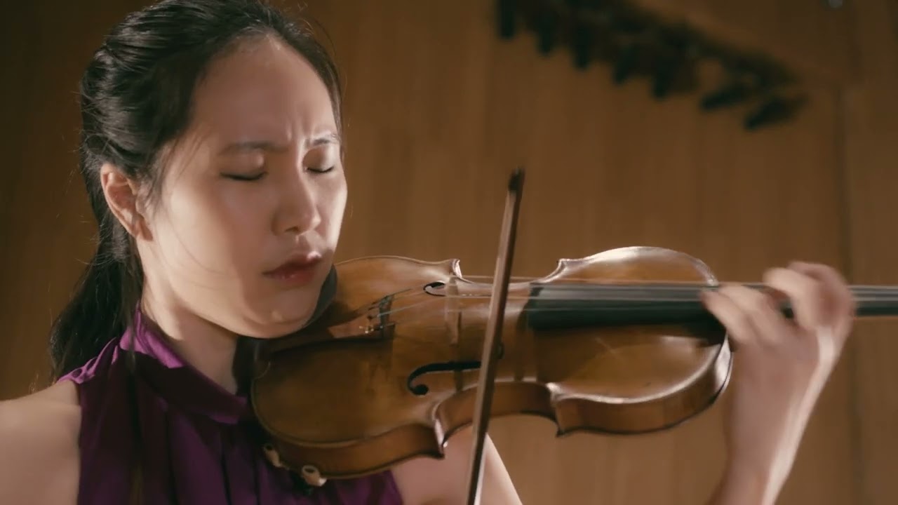 Danbi Um Plays Wagner's Albumblatt in C WWV 94 (arr. August Wilhelmj)