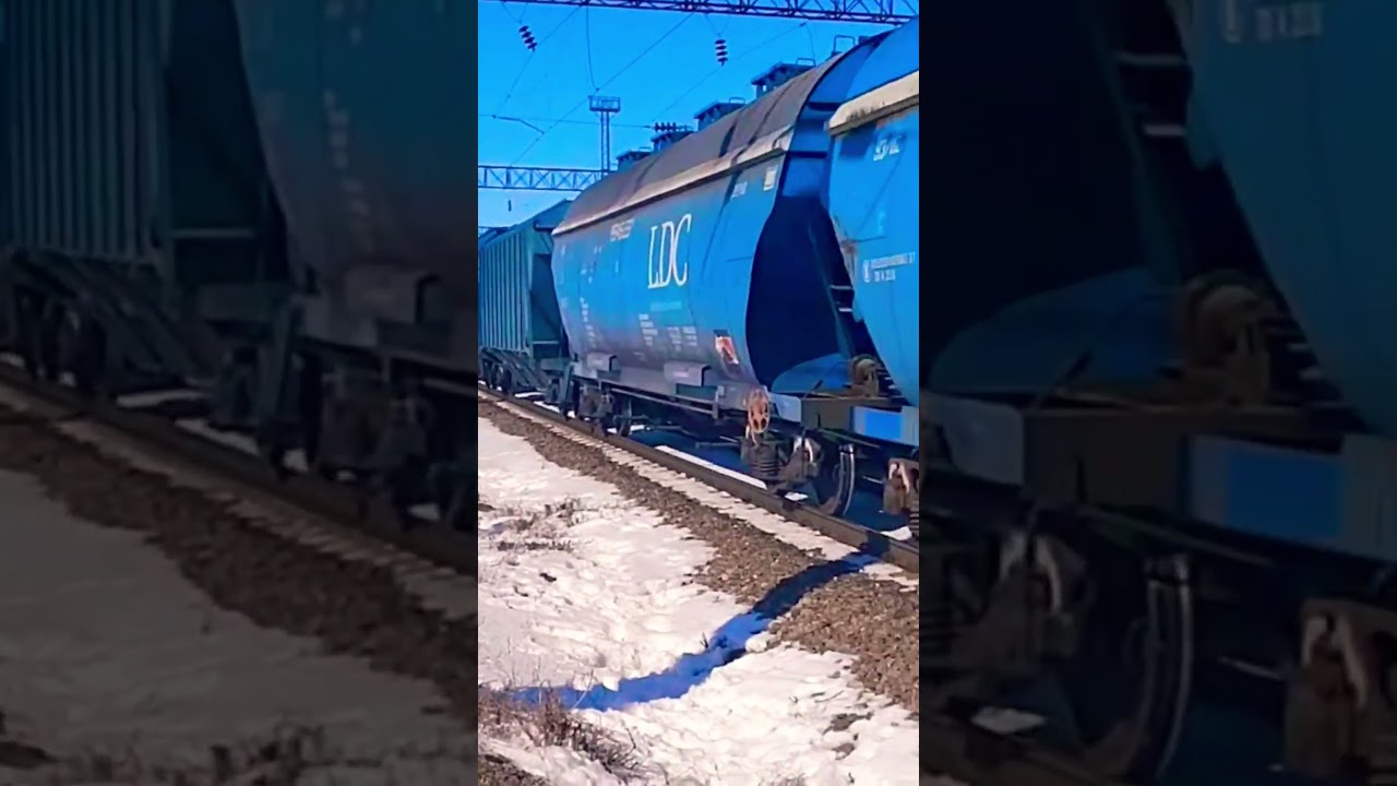 #укрзалізниця #ЕЛЕКТРОВОЗ 2ЭС5К-060 НОВИЙ ЗАБАРВЛЕННЯ В ГОЛОВІ ПОЇЗДА ГРУЗОВИЙ СКЛАД #поездавидео