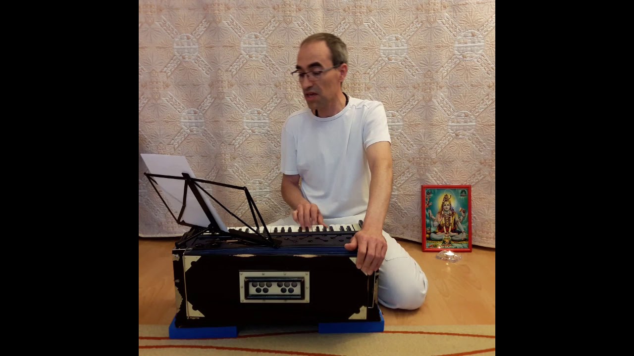 Oly gyorsan múlik el az élet.../Teri biti.../  - Bhajan