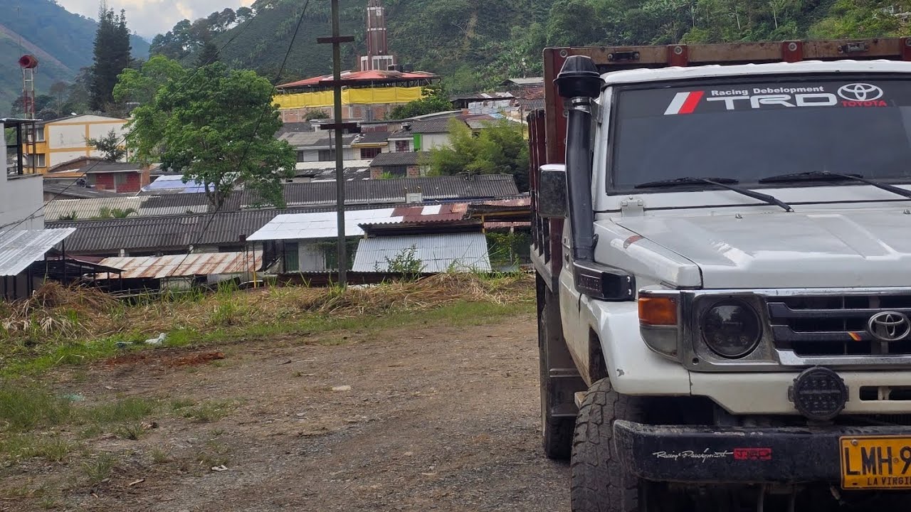 Juanjo.toyota: Un día bastante movido cargando plátano 