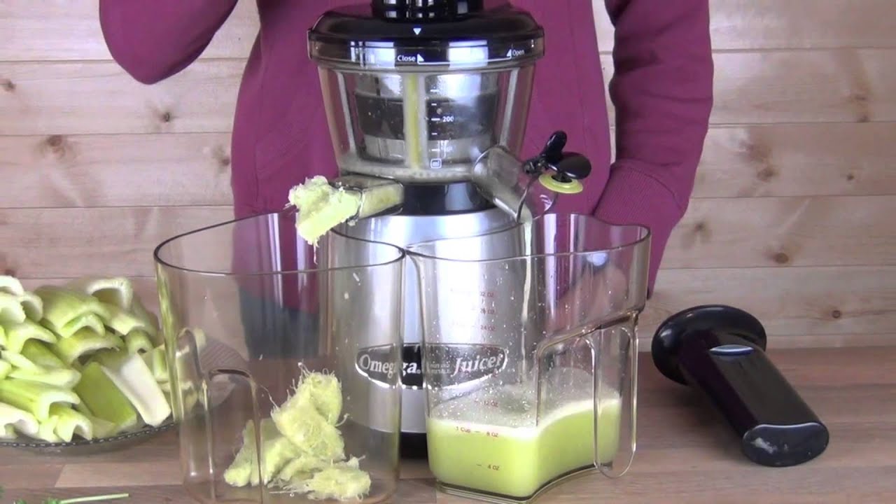 Omega VRT400 HDS Upright Masticating Juicer Juicing Celery  VRT400 Juice Extractor