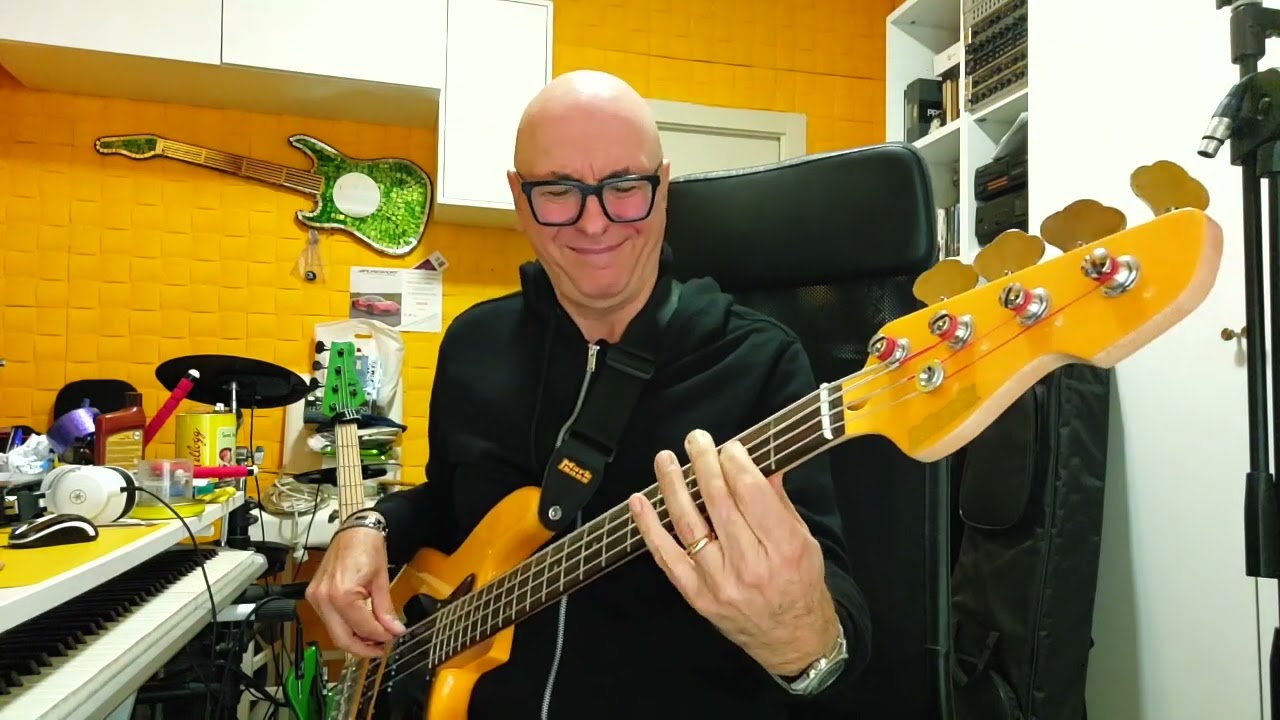 RIO FUNK cover LEE RITENOUR by ENZO CASCELLA YELLOW MARKBASS