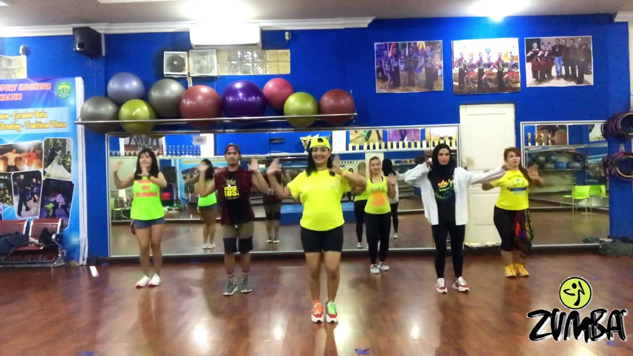🎶 Menealo - Mega Mix 80 | Zumba Choreography | Dance Fitness | Ridwansyah