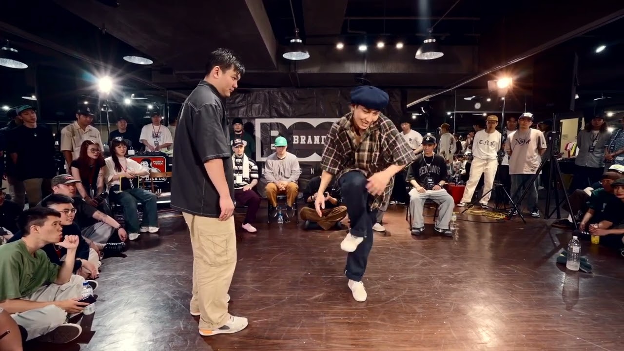 Giving Battle vol 9 1 on 1 popping battle U24 Final YoYo vs Boogie KAI