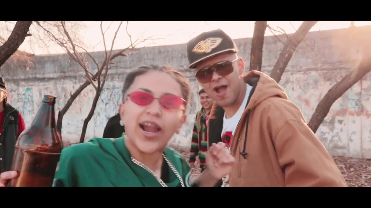 EL BARRIO // Josee Garcia Ft​@EsLaCrista (VIDEO OFICIAL)
