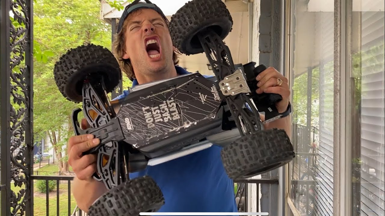 I Snapped My Arrma Notorious V6 in Half!!!