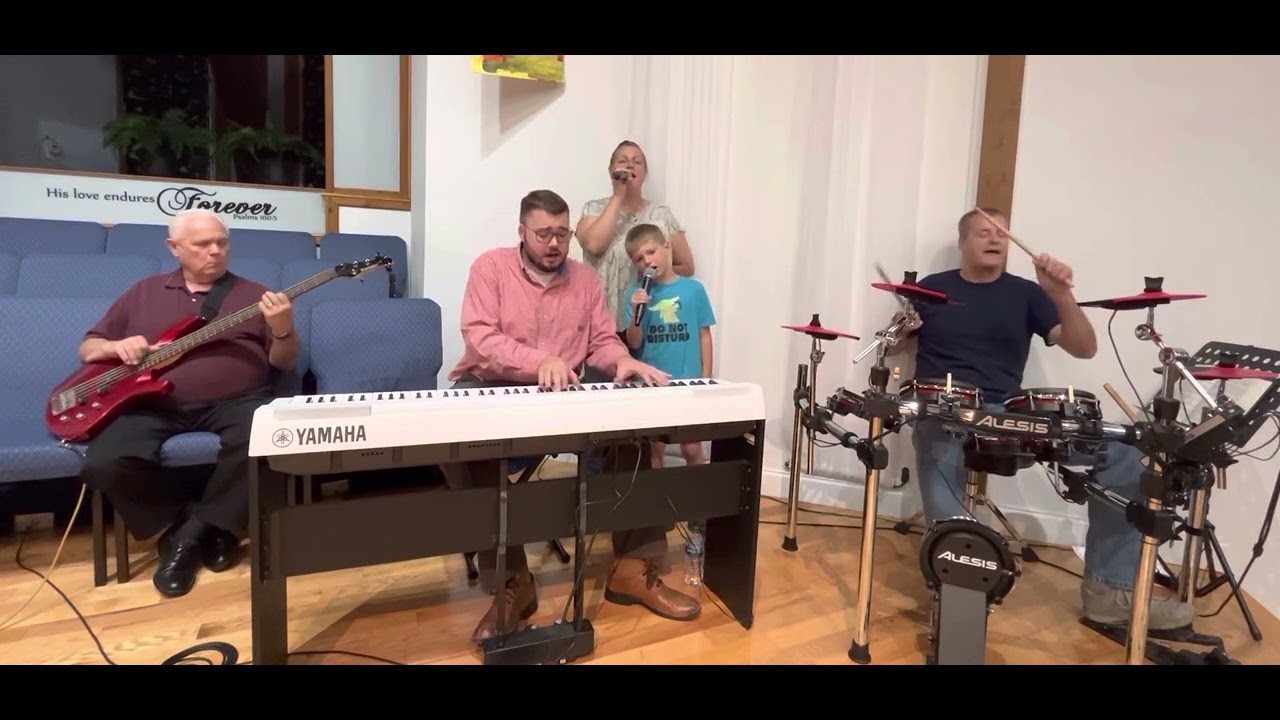 The Mundy Family with Roy and Tony — The Unseen Hand