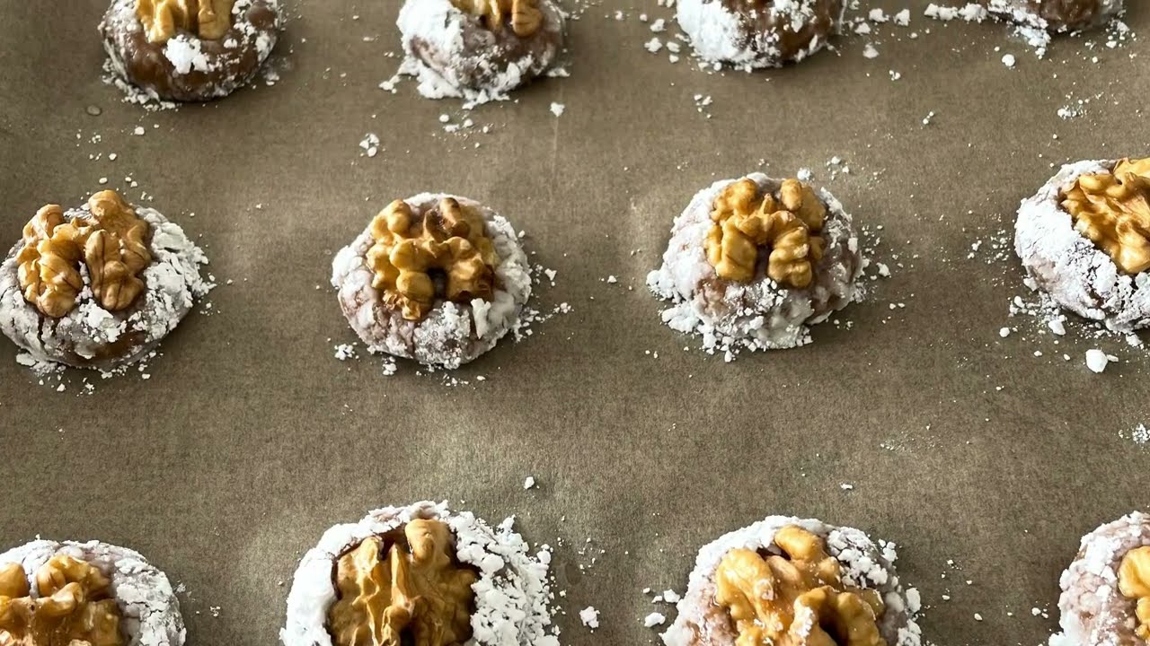 حلوة العيد هماوية معلكة كذوب في الفمmagnifique gâteau 👌