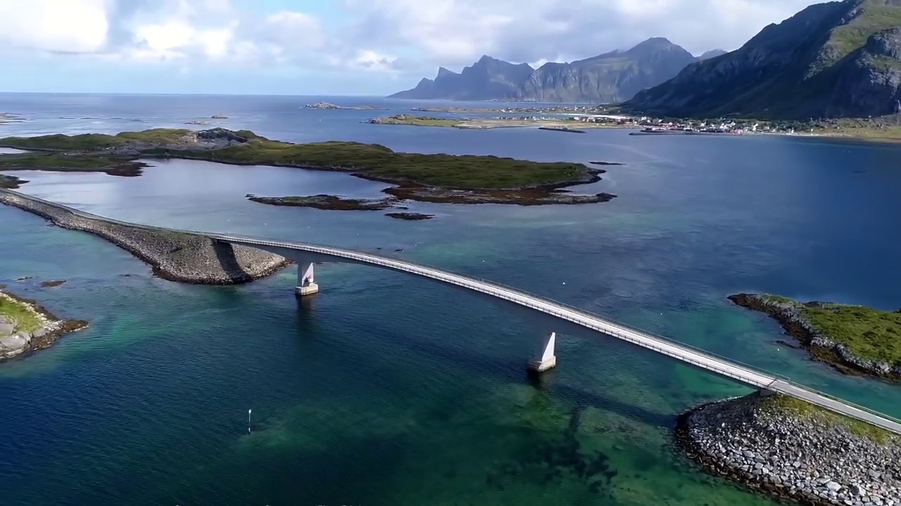 Apolonia Blue Accordion Mix