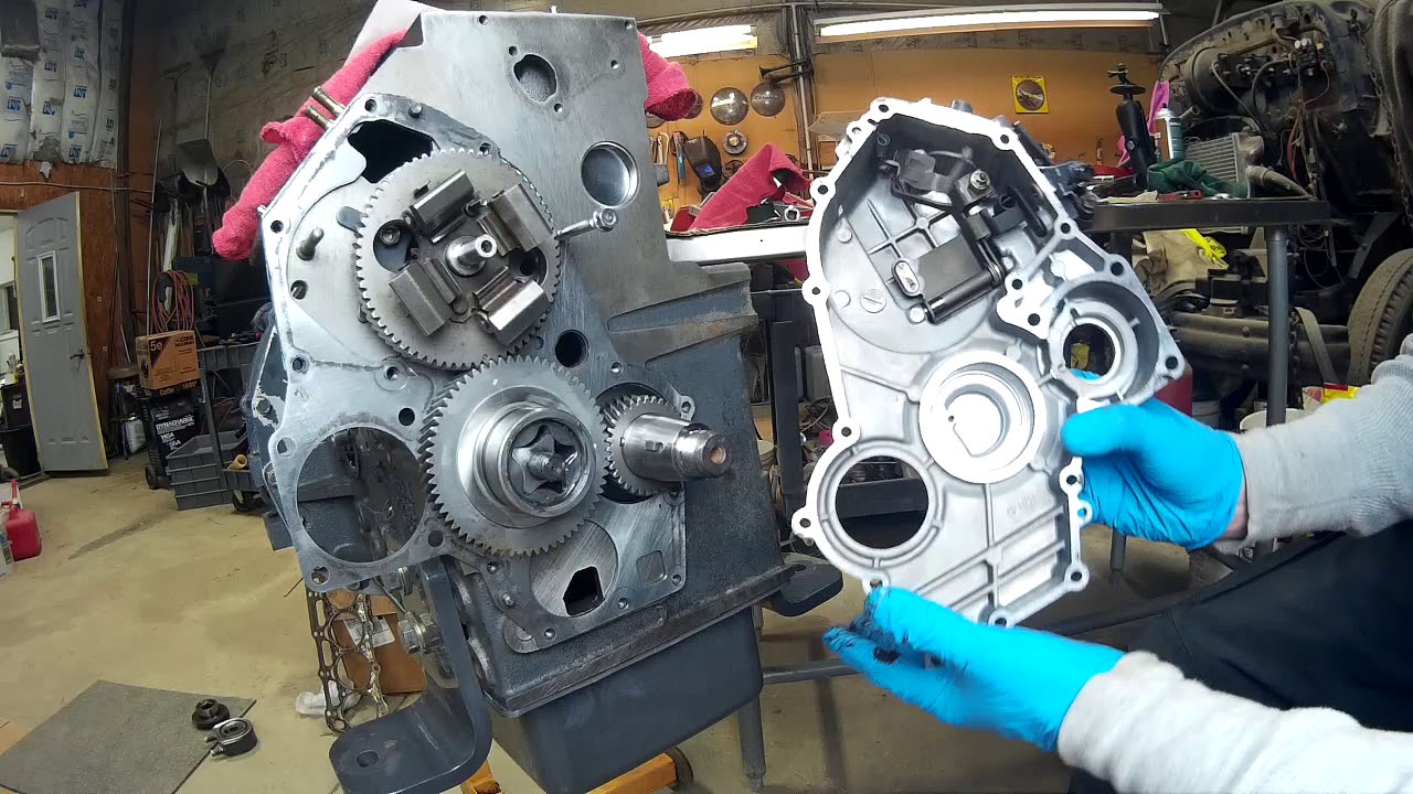 Shibura 844LT oil pump
